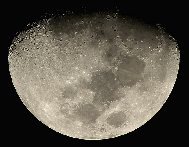 moon77ed2xp24.jpg