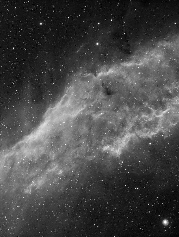 107FL カリフォルニア星雲(1.08x Hα ST-8300M)s1.jpg