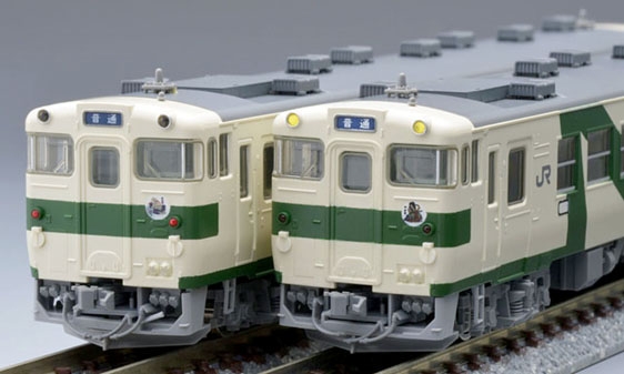 JR キハ40-1000形ディーゼルカー（1001・1002番・烏山線）セット｜鉄道