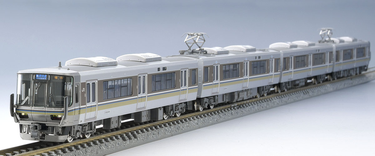 JR 223-2000系近郊電車（1次車・転落防止幌付・4両編成）セット｜製品