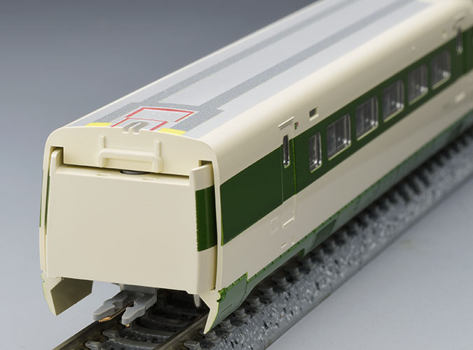 特別企画品 JR E2-1000系東北・上越新幹線(J66編成・200系カラー ...